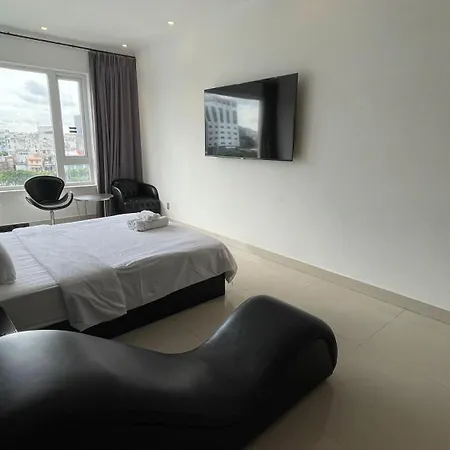 A In Hotel Riverside Хошимин Экстерьер фото
