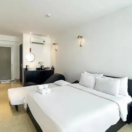 A In Hotel Riverside Ho Chi Minh City Exterior photo
